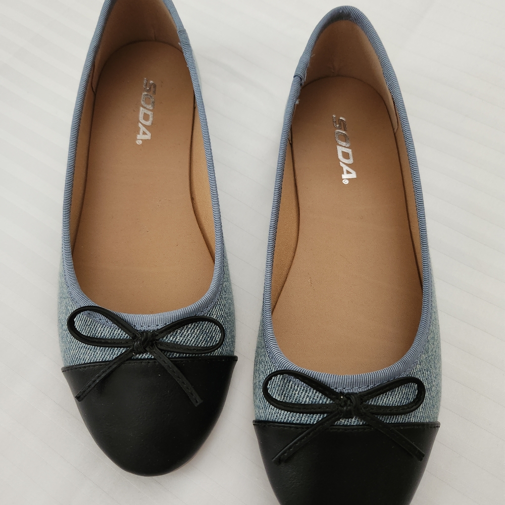 SODA Denim/Black Flats with Bow